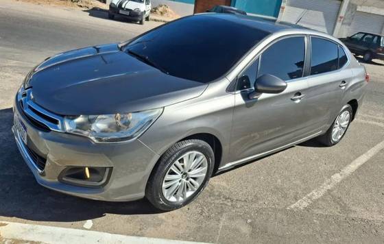 CITROËN C4 LOUNGE 1.6 THP FLEX ORIGINE BVA CITROËN C4 LOUNGE 1.6 THP FLEX ORIGINE BVA